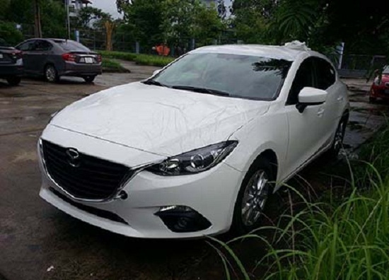 Mazda3 mới đang được đăng kiểm ở Việt Nam
